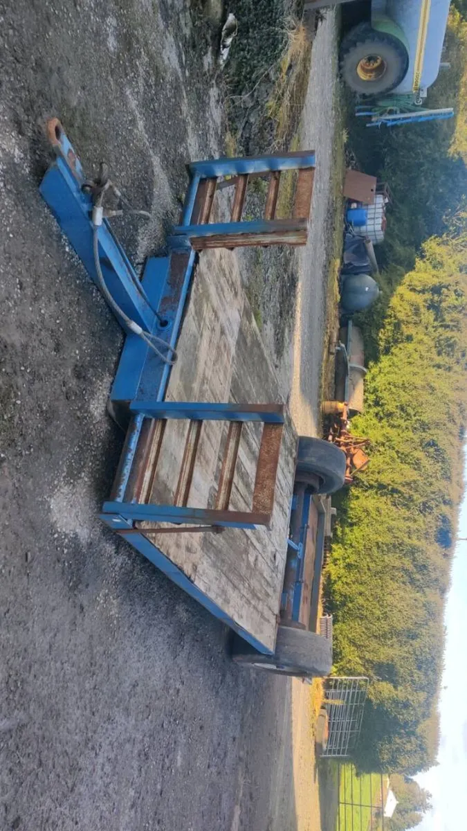 Low loader/ Bale trailer - Image 3
