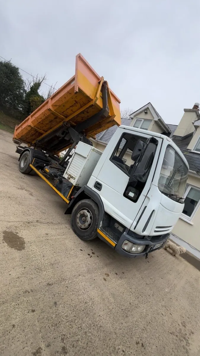 Iveco 100E17 hooklift - Image 2