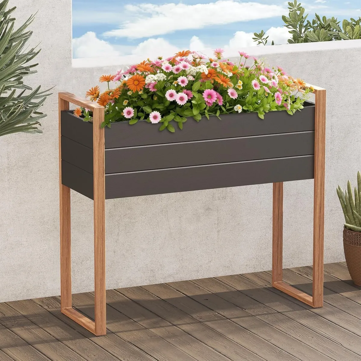 Raised Planter for Garden Bed with Metall - Image 1