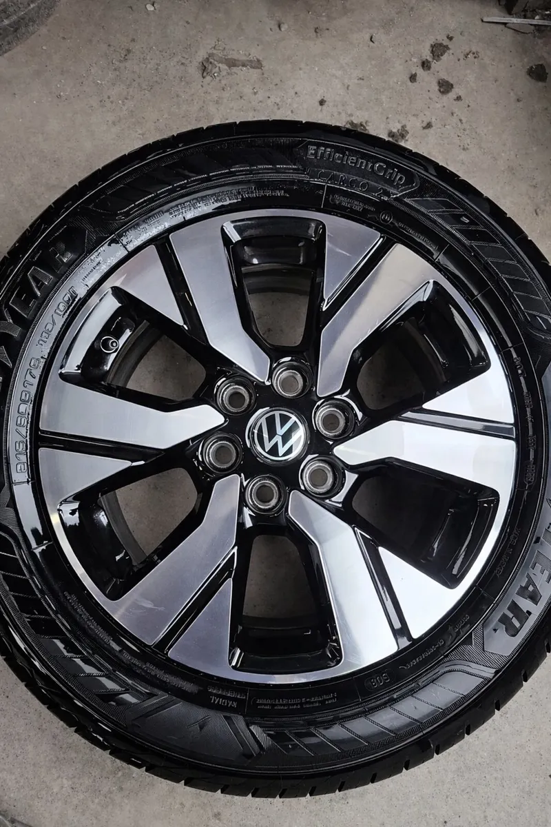 Vw Transporter/Ford Transit Custom 17” Wheels