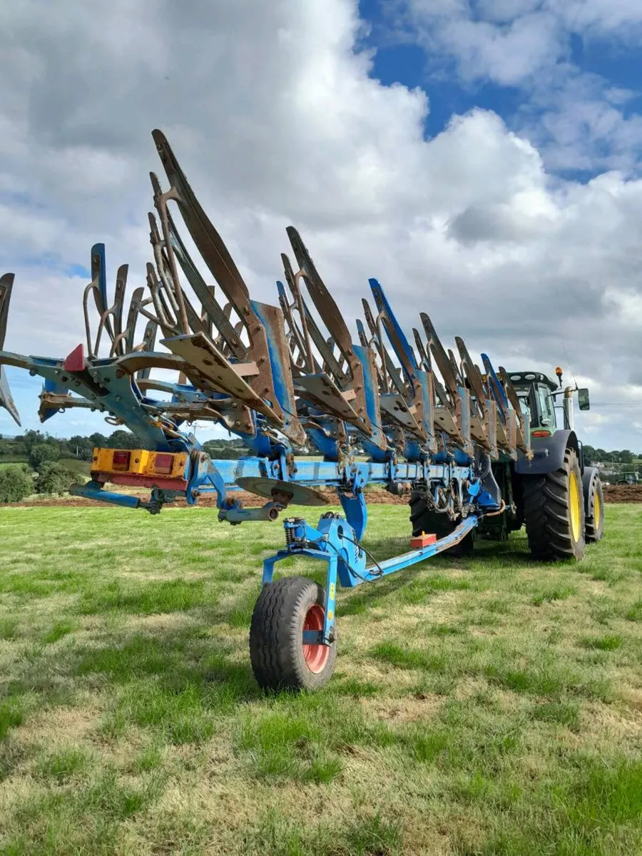 Lemken 7 furrow plough - Image 2