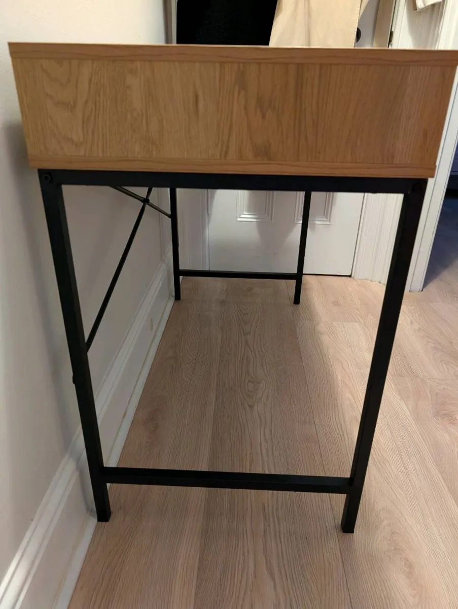 Desk (Jysk) - Image 4
