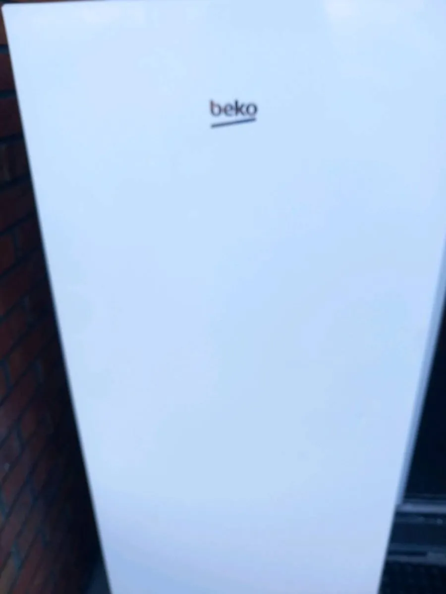 Beko fridge - Image 2