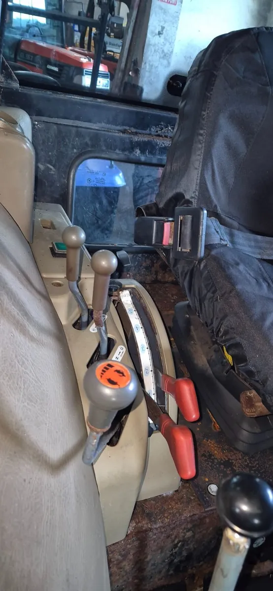 Kioti dk551c - Image 4