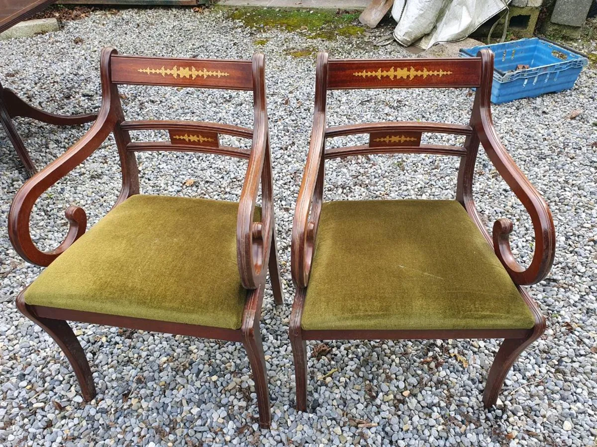 𝗗𝗶𝗻𝗶𝗻𝗴 𝗦𝘂𝗶𝘁𝗲 - Image 4