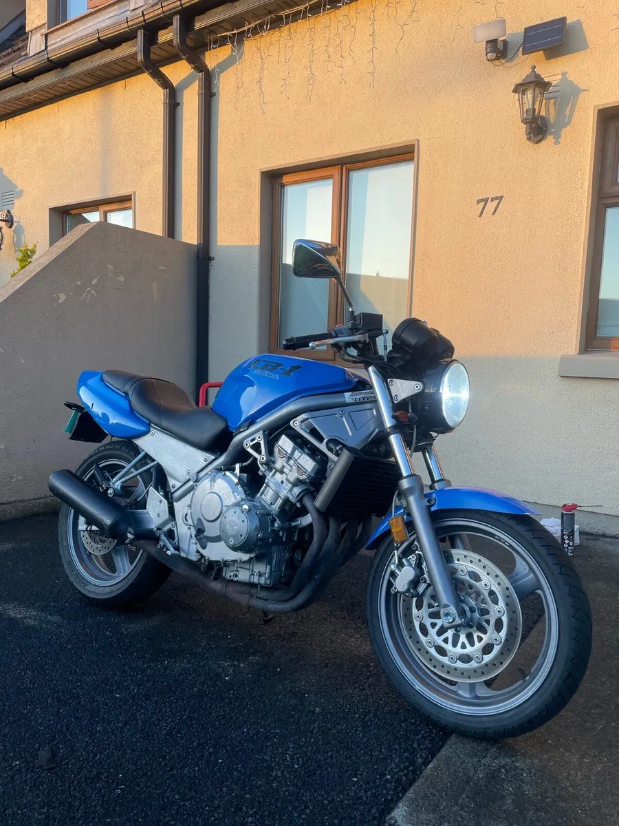 Honda CB1 400cc nc27 1993 - Image 1