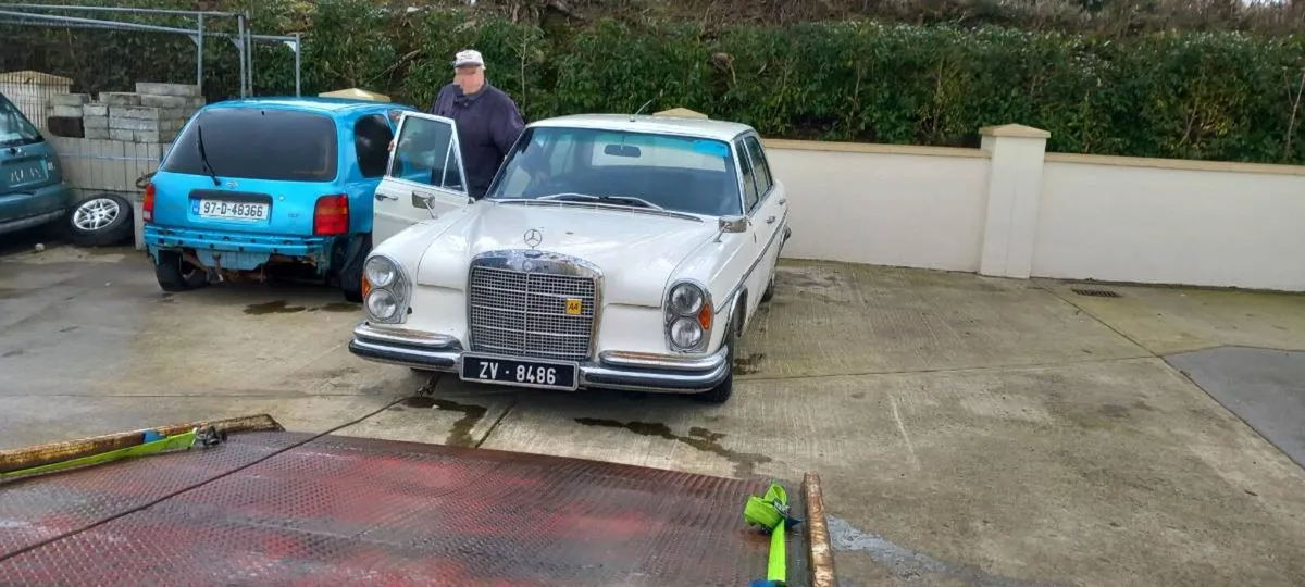 1966 Mercedes-Benz SEL 300 BARN FIND - Image 3