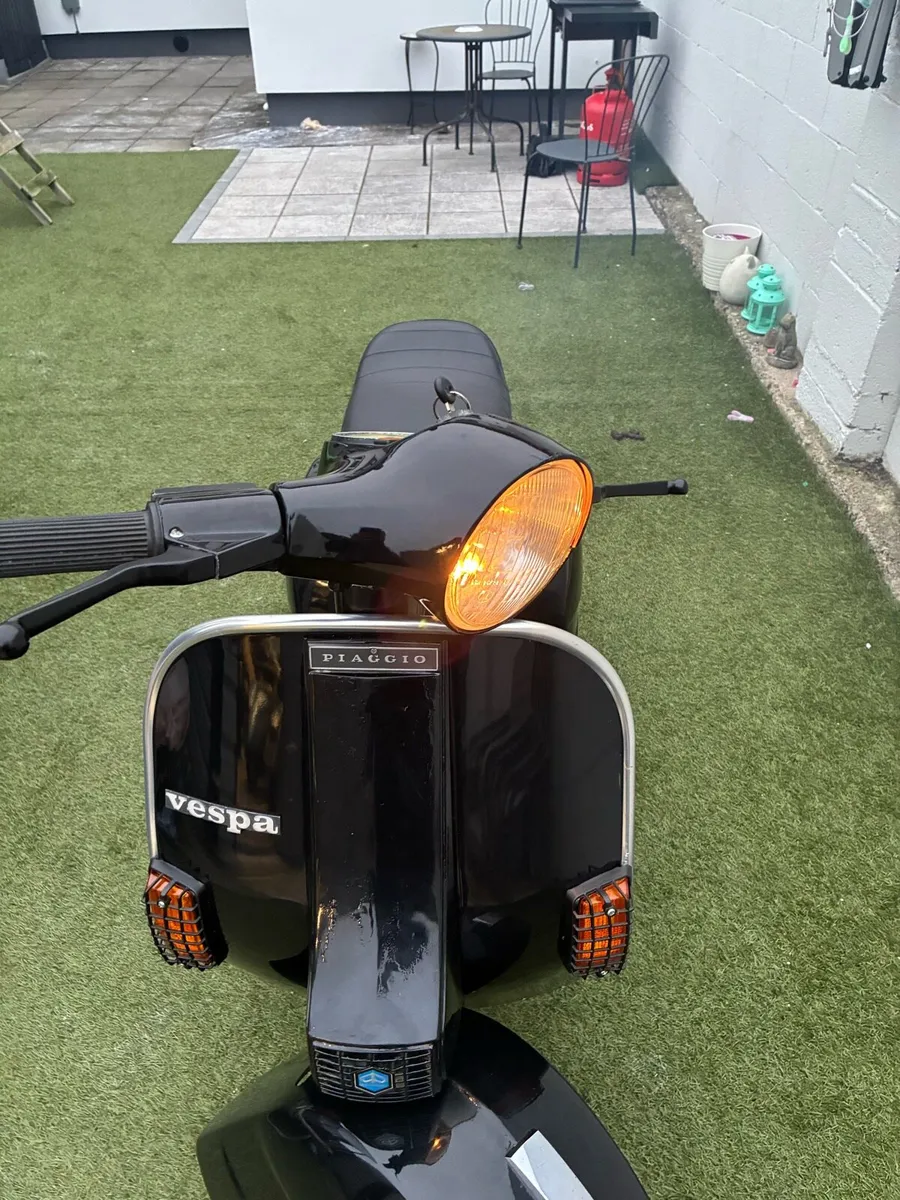 Vespa - Image 2