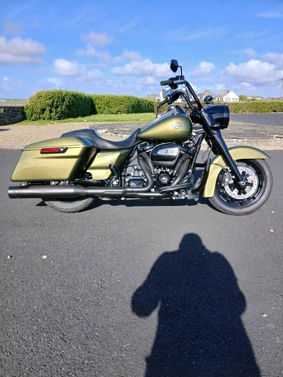 Harley Roadking FLHR M8 - Image 3