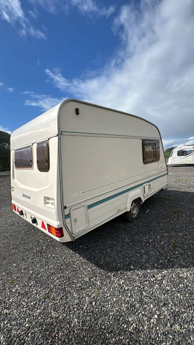 MINT SUPERLIGHT Ranger 2 Berth Caravan - Image 3