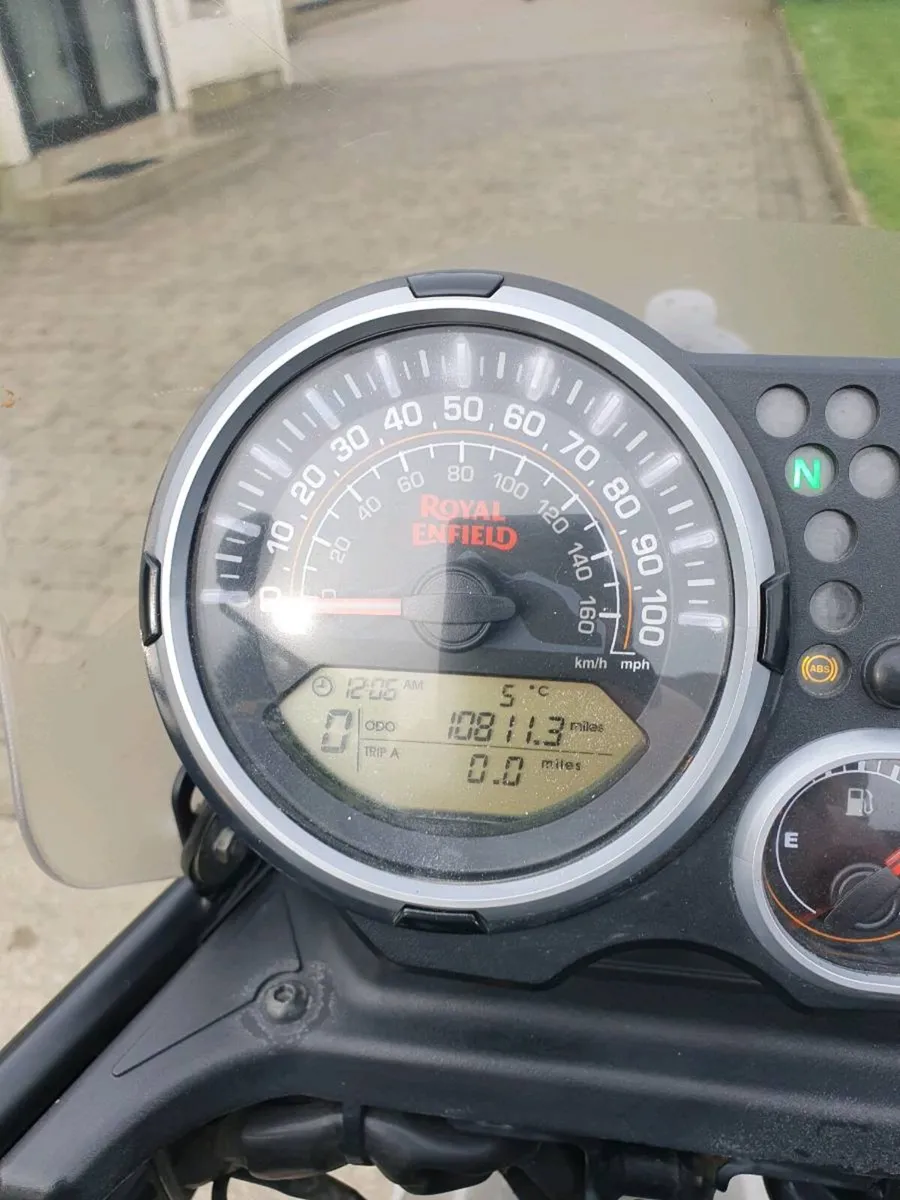 Royal Enfield Himalayan 2019 - Image 4