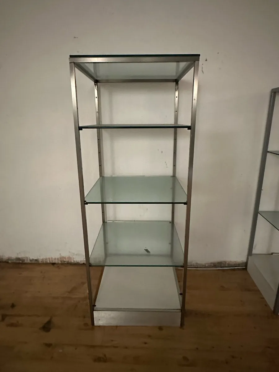 Display glass shelves - Image 1