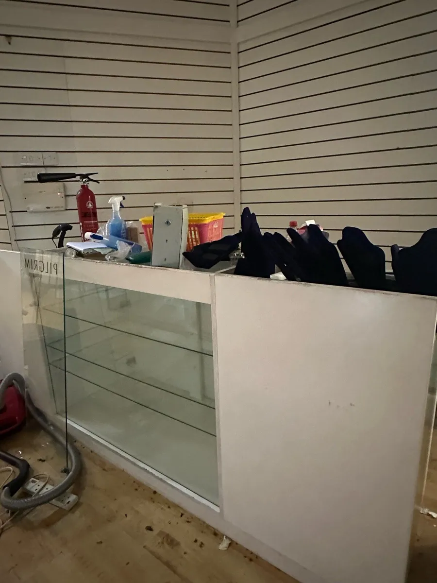Display glass shelves - Image 2
