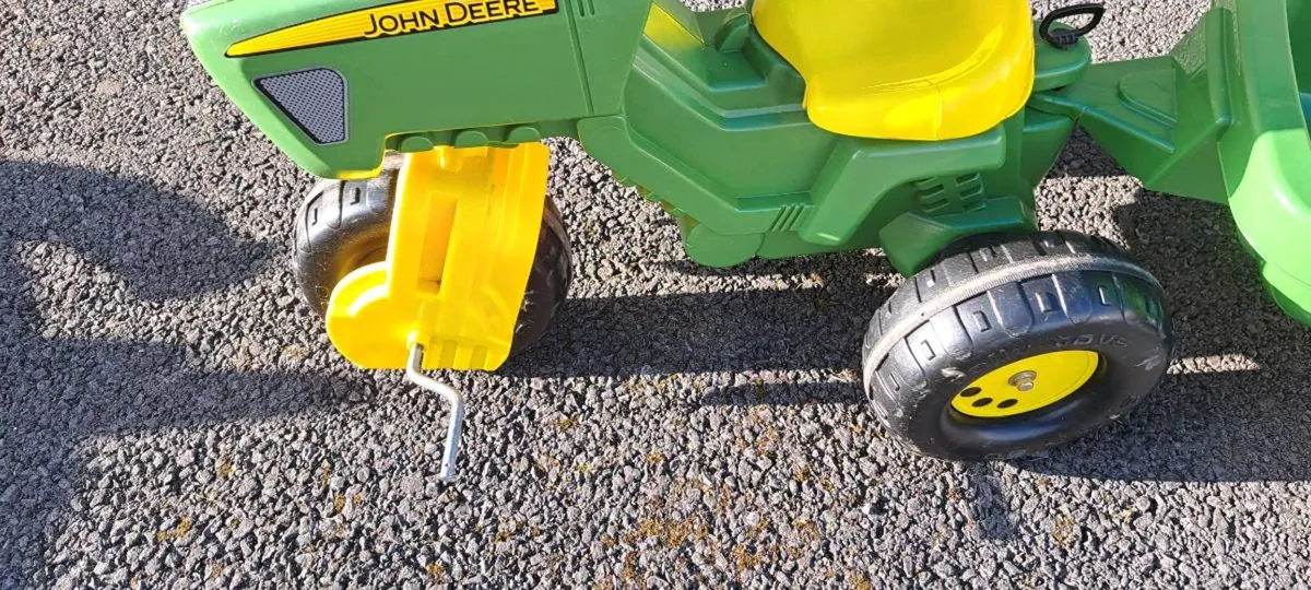 Ride on tractor - Image 3