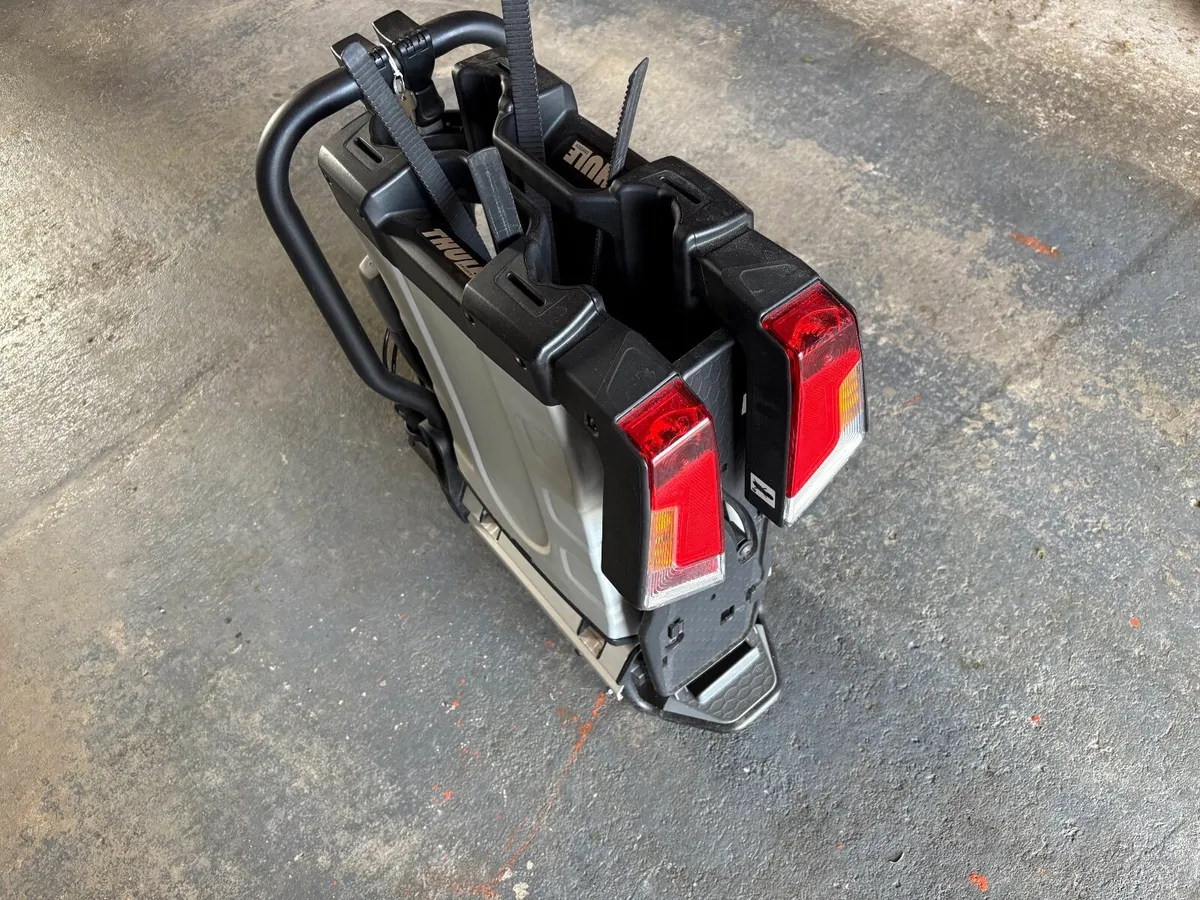 Thule Easyfold XT 2 Bicycle Carrier - Image 3