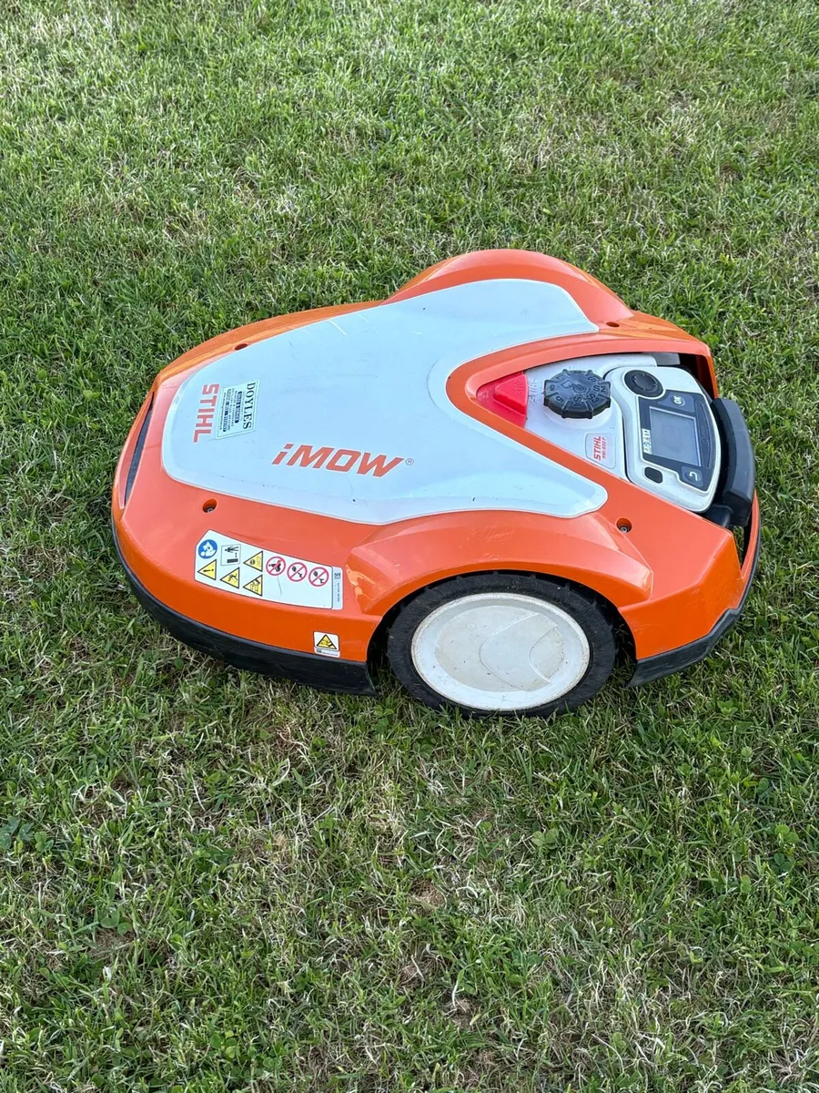 Stihl robotic Lawnmower - Image 1