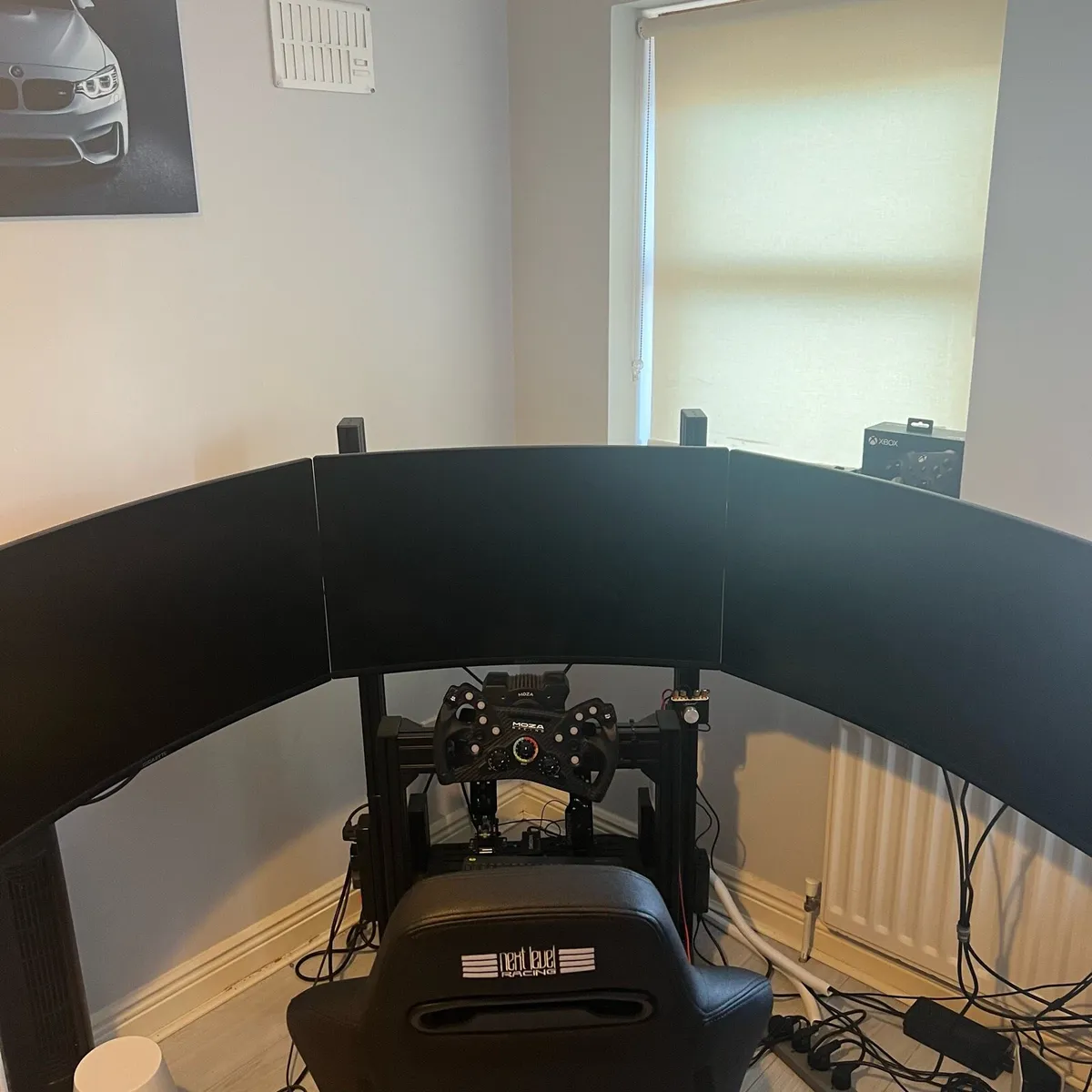 Simlabs triple monitor mount with Vesa adapter kit - Image 1