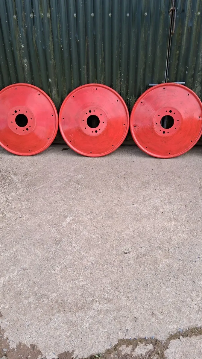 Parts for lely lotus tedders - Image 2