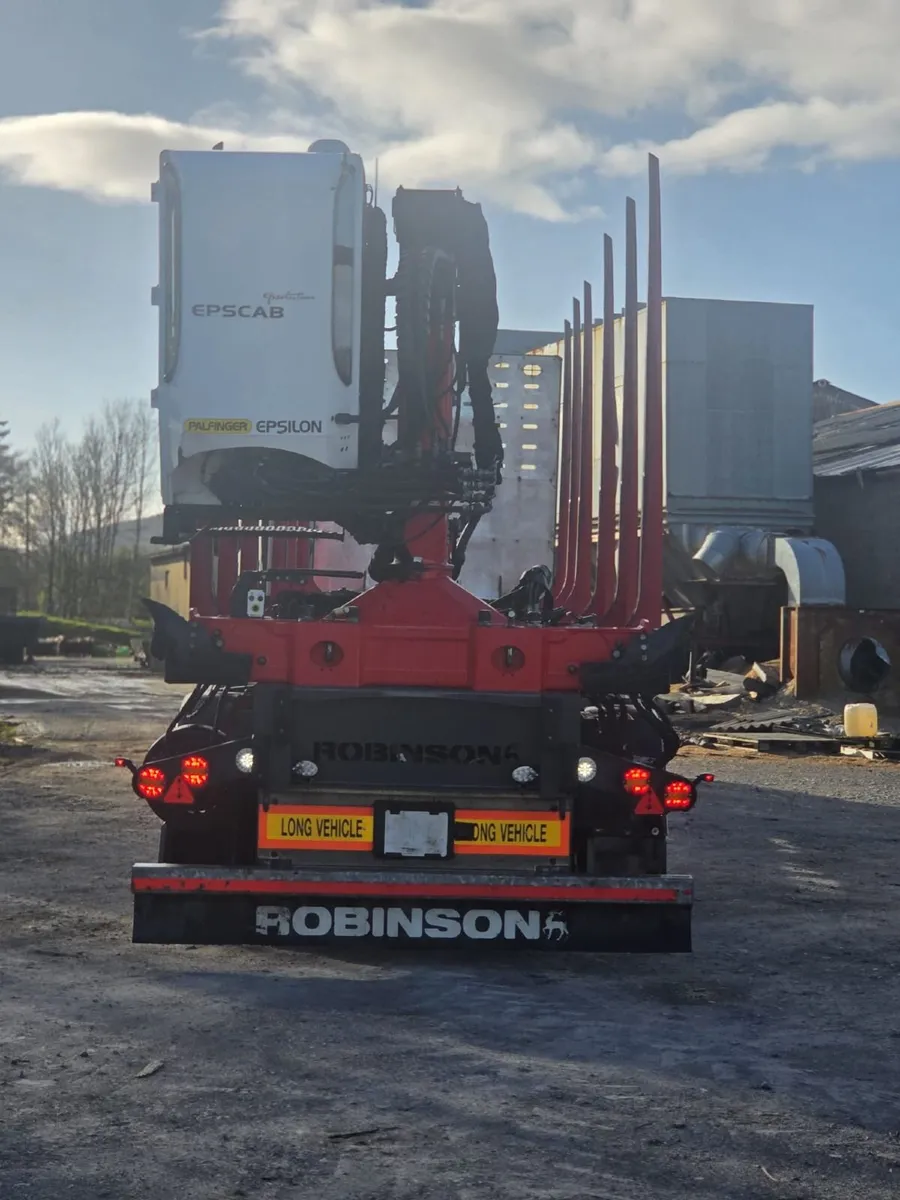 2025 cab crane timber trailer - Image 3