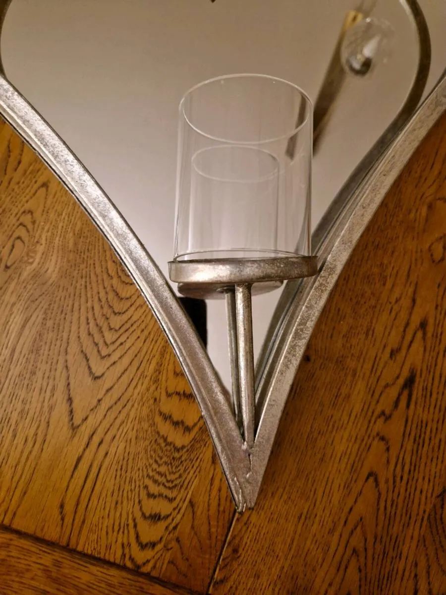 2 x Large Wall Sconces - Image 3