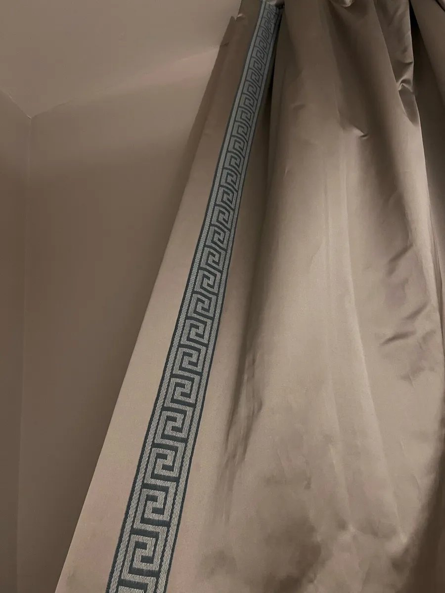 Large Blackout Curtains – Excellent Condition - Image 3