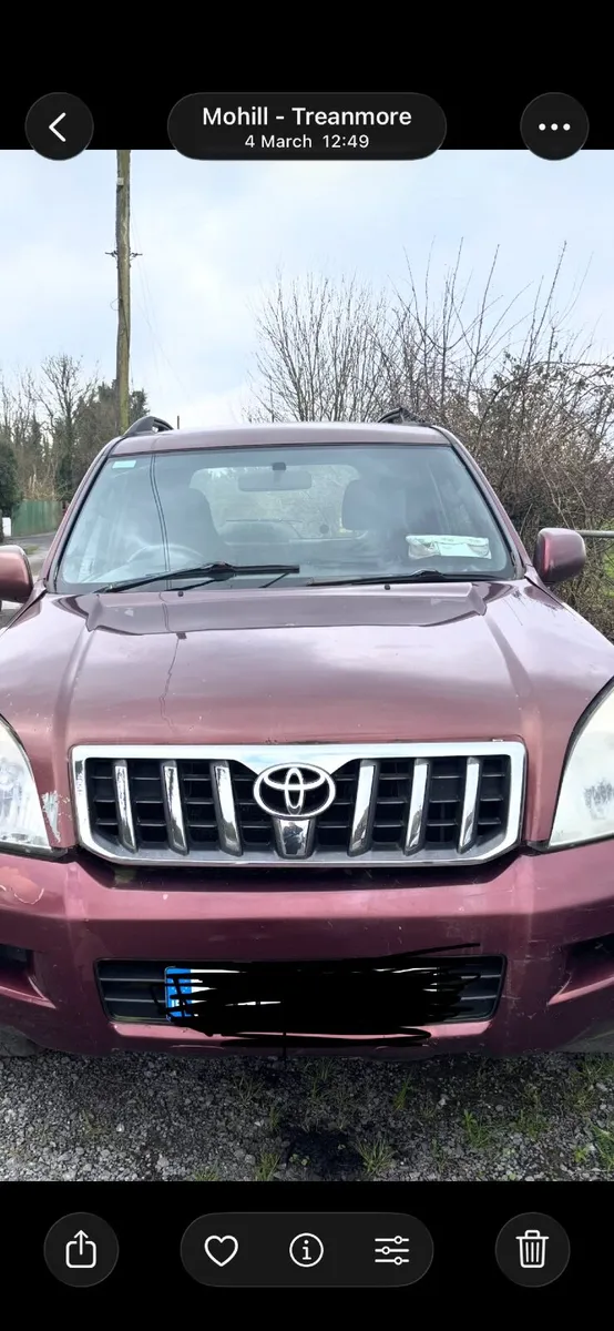 03 Wine Toyota Land Cruiser - Image 4