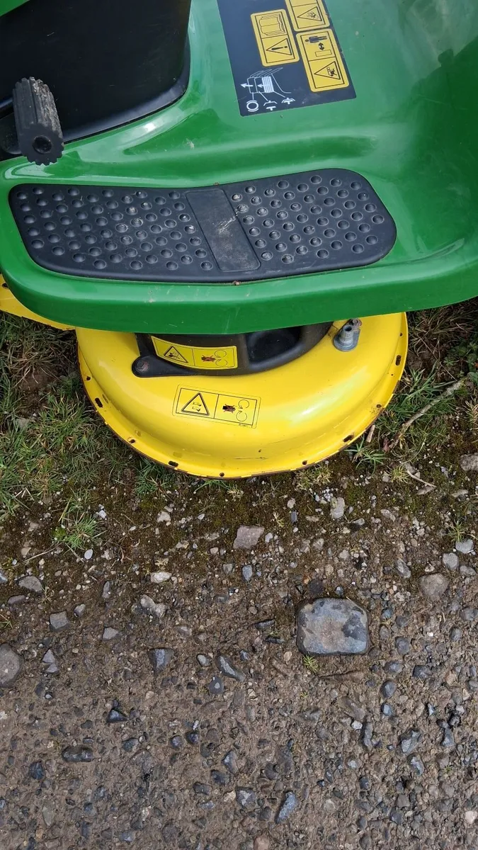 RIDE ON LAWNMOWER - Image 3