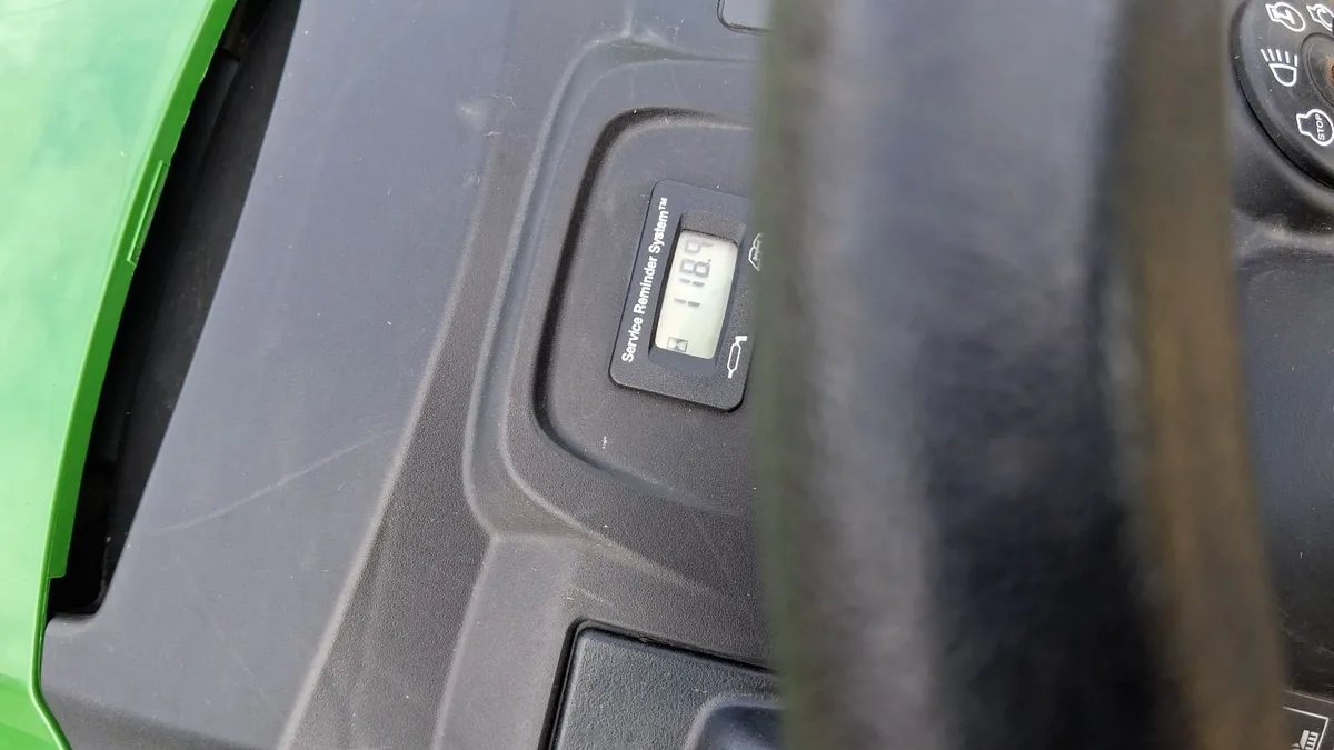 RIDE ON LAWNMOWER - Image 4