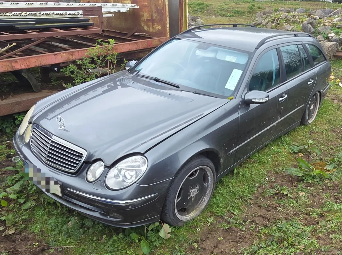 Mercedes Benz E200 Kompressor - Image 1