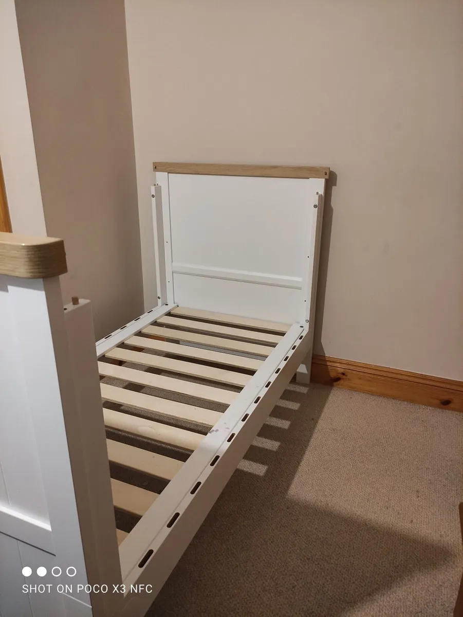 Childs Bed - Image 2