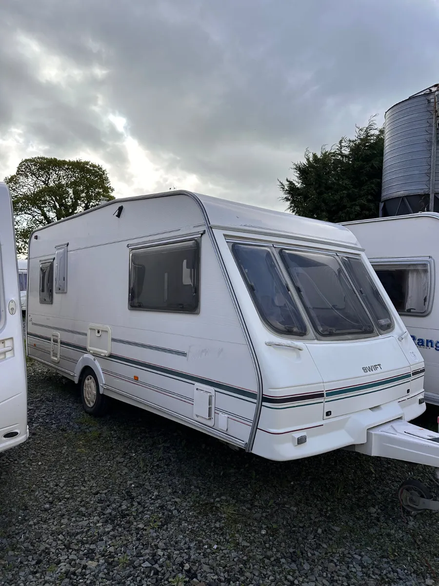 ✨BARGAIN SWIFT LIFESTYLE 5 BERTH✨ - Image 1