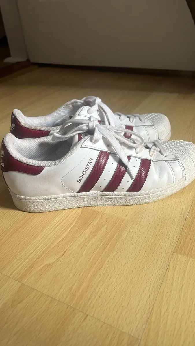 Adidas superstar trainers - Image 2