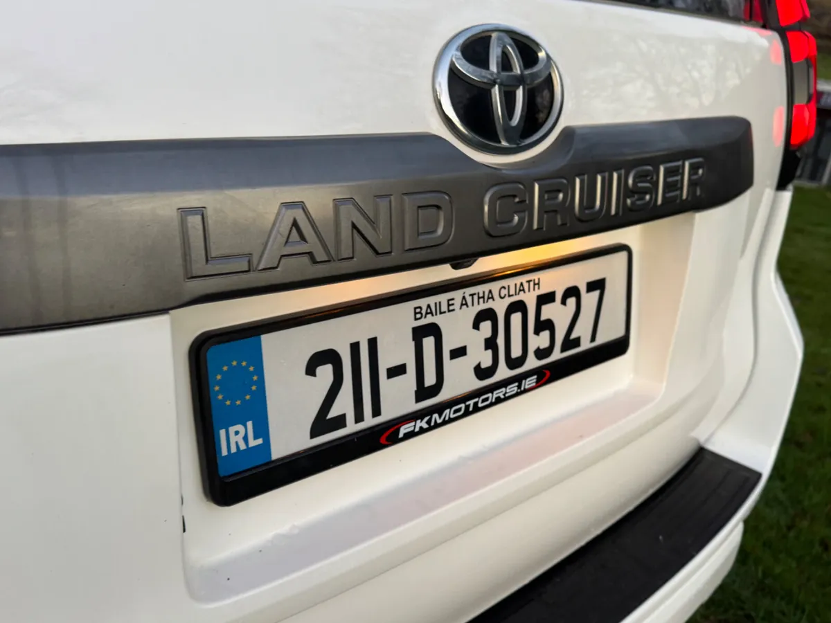 Toyota Land Cruiser 2021 LwB  + vat - Image 3
