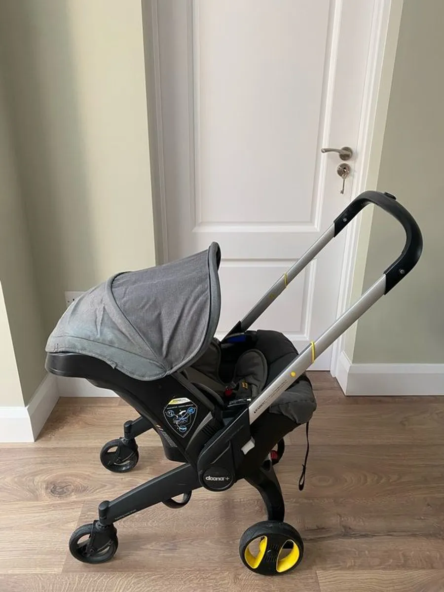 Doona car seat/ buggy - Image 2
