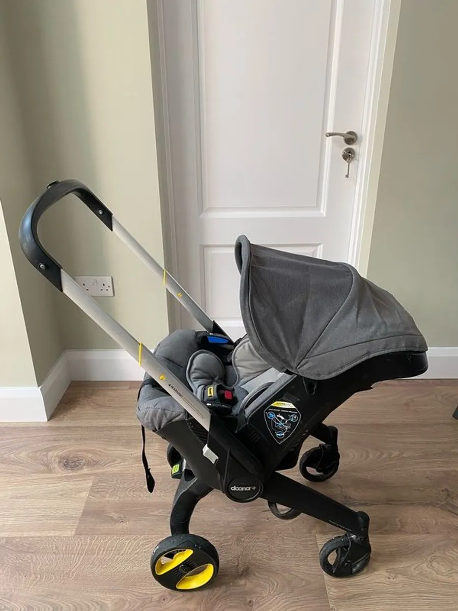 Doona car seat/ buggy - Image 3
