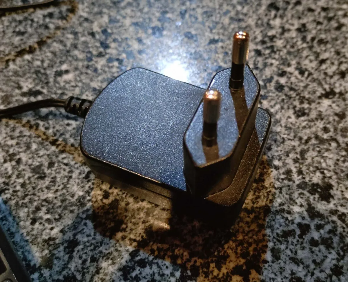 Alcatel 1066d Used Mobile Phone (USED). - Image 2