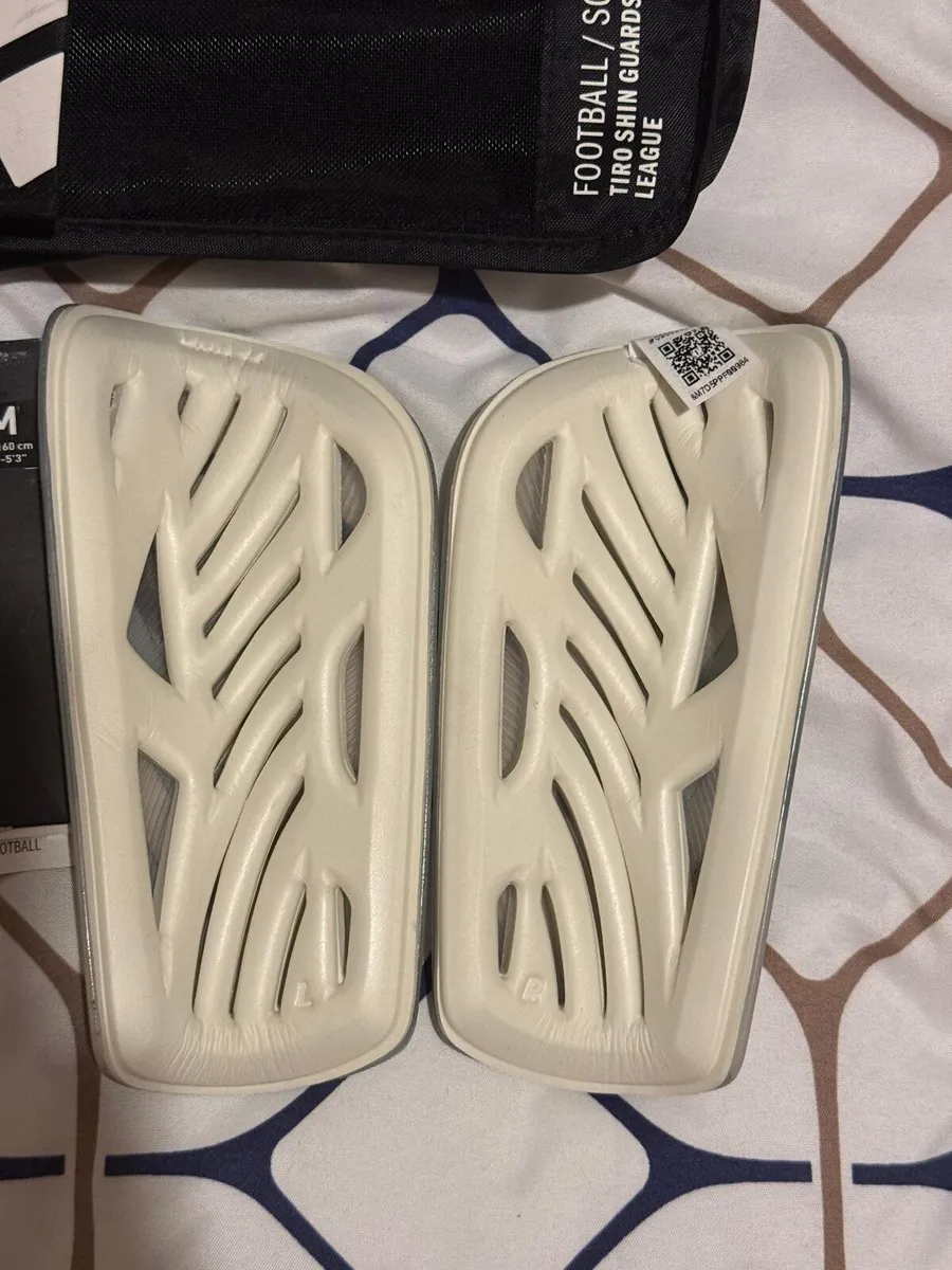 Shin guards - Image 2