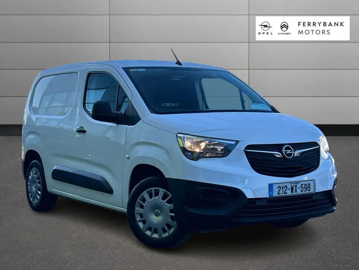 Opel Combo MY21-L1H1-1.5 75PS-DSL-5 75PS-DSL-5SP 5 - Image 1