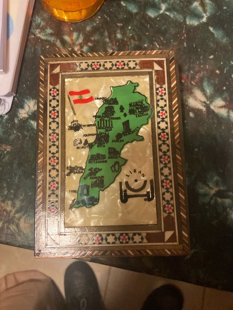 Vintage jewellery box Lebanon free postage - Image 1