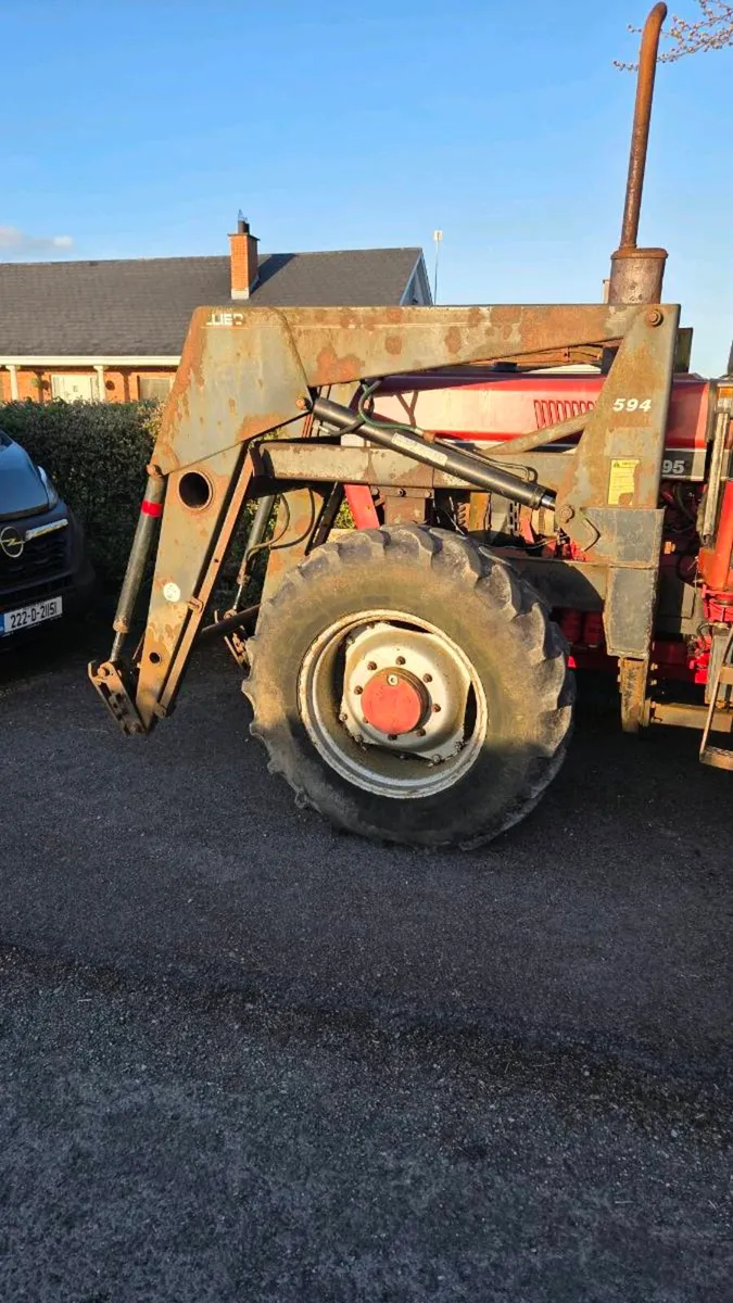 Front loader 0868530302 - Image 1