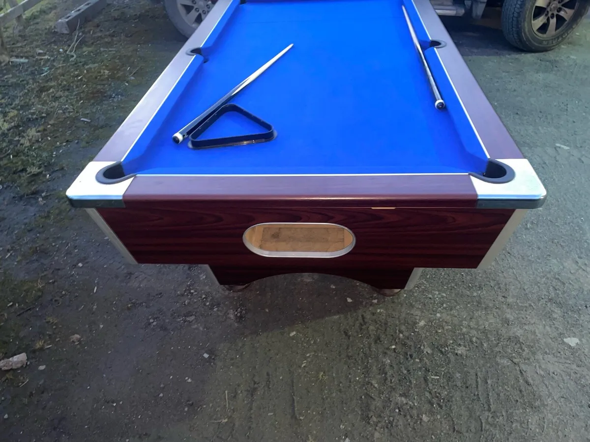 Pool table - Image 3