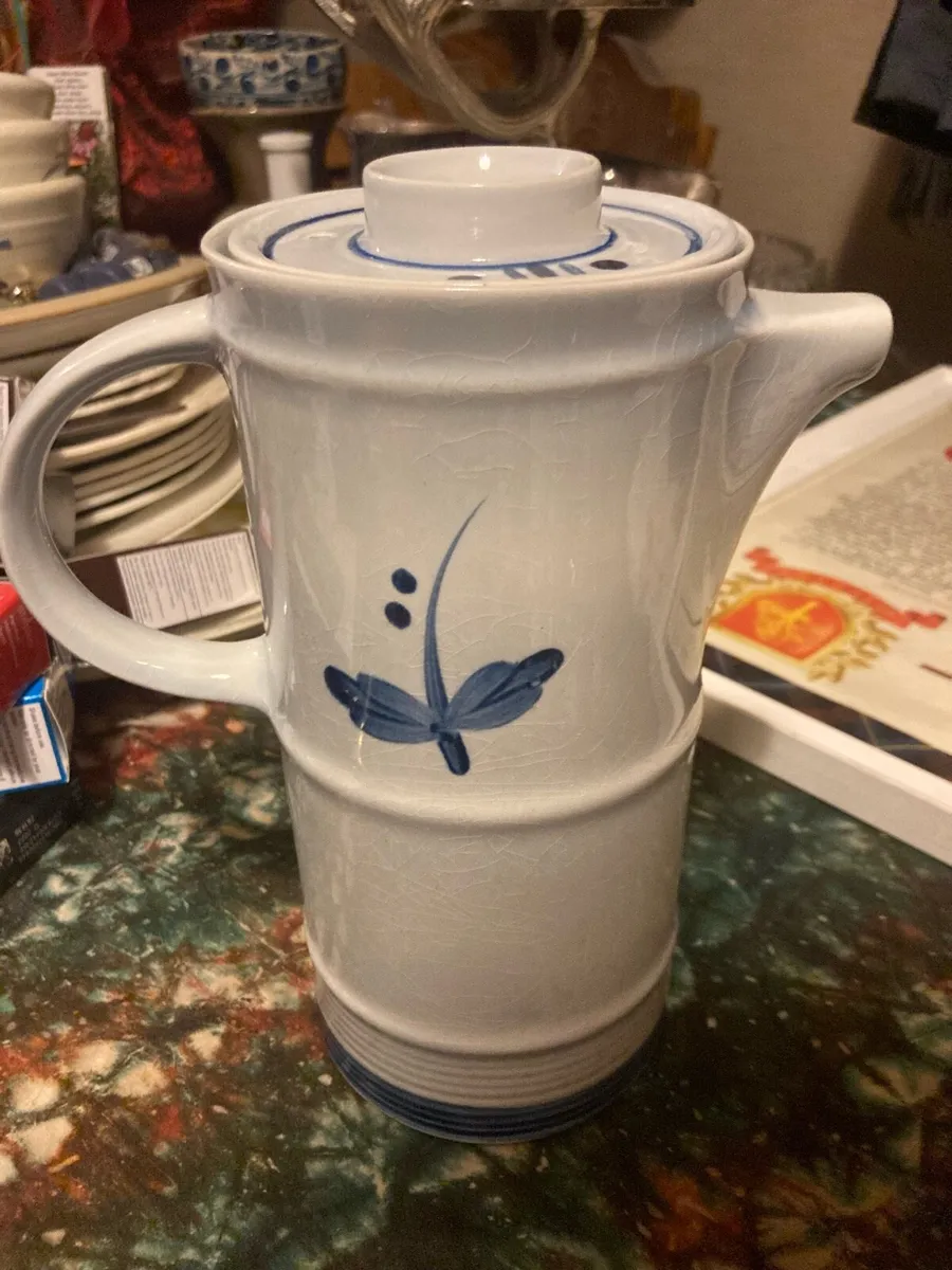 Arklow Ireland coffee pot free postage - Image 1