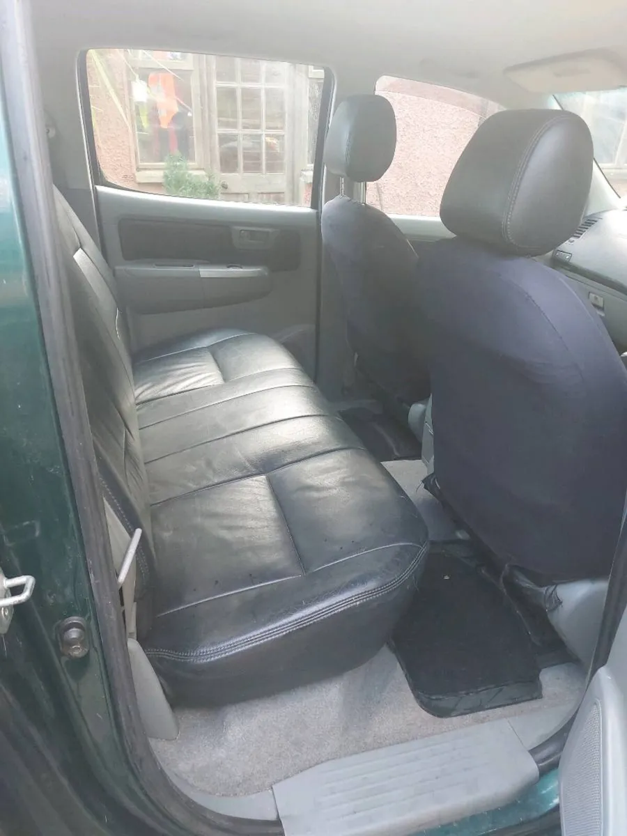 Toyota Hilux - Image 3
