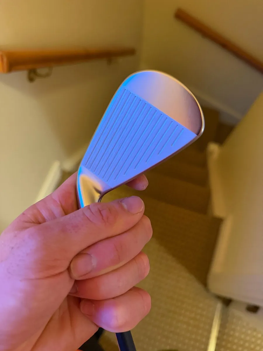 Srixon driving iron x stiff brand new - Image 2