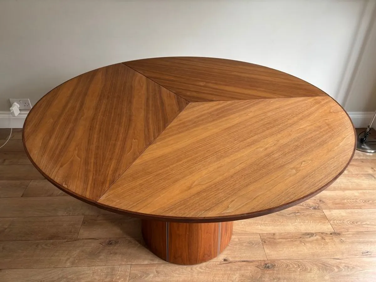 Skovby #33 Round Dining Table - Image 4