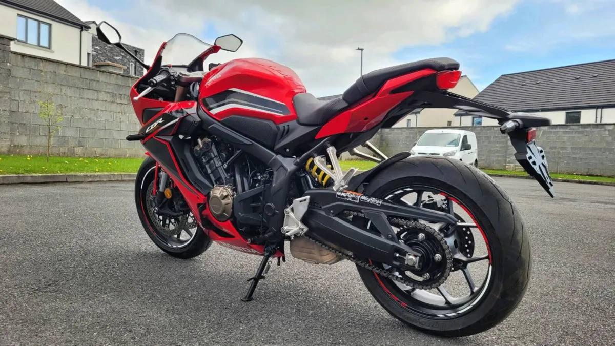 Honda cbr650r - Image 2