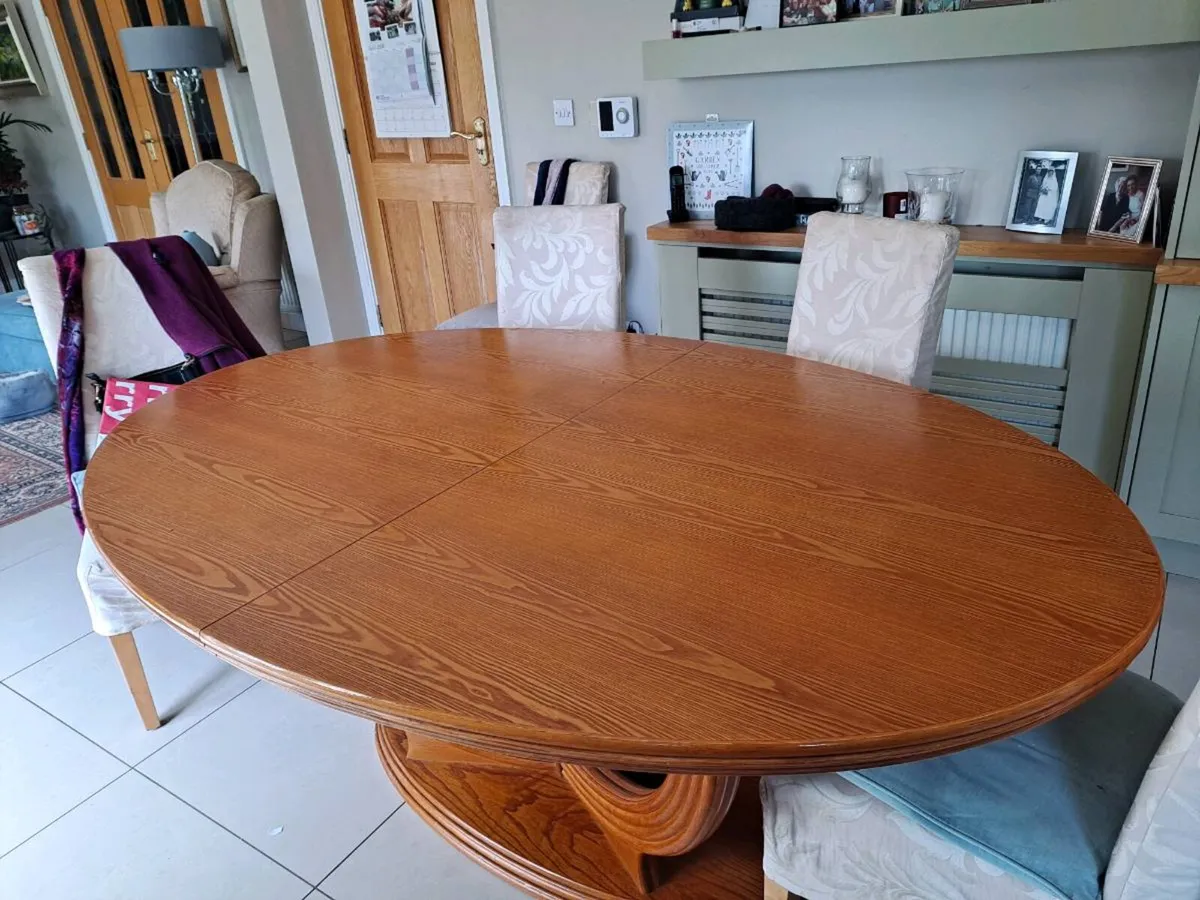 Kitchen table - Image 2