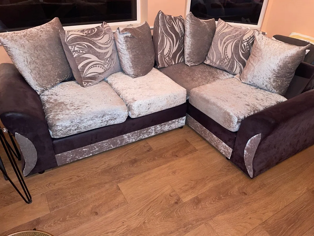 Crushed velvet sofa and mini arm chair - Image 1