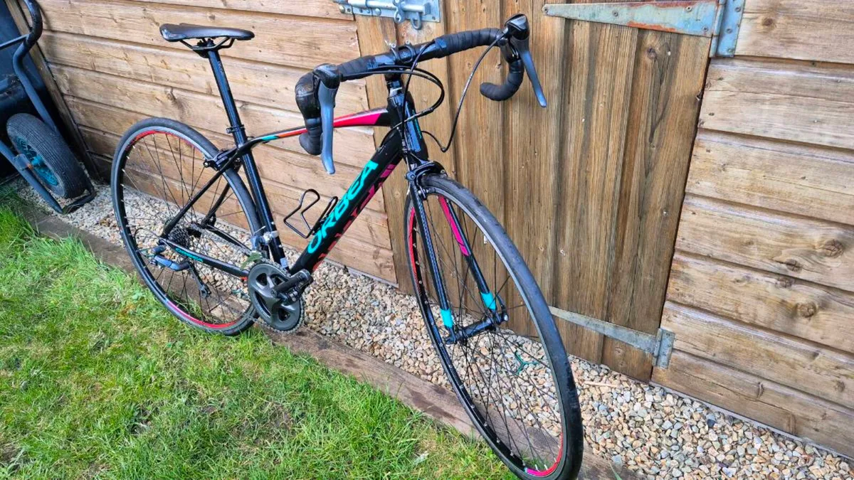 Orbea Avant Road Bike - Size Small - Image 3