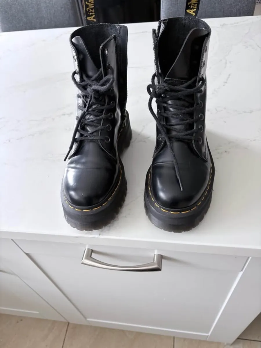 Boots - Image 1